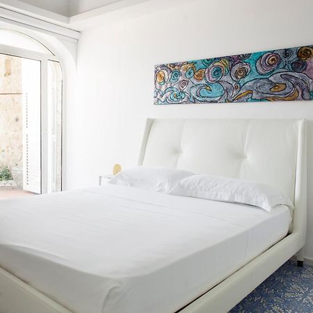 Lhp Suite Executive Design Cottage קאפרי מראה חיצוני תמונה