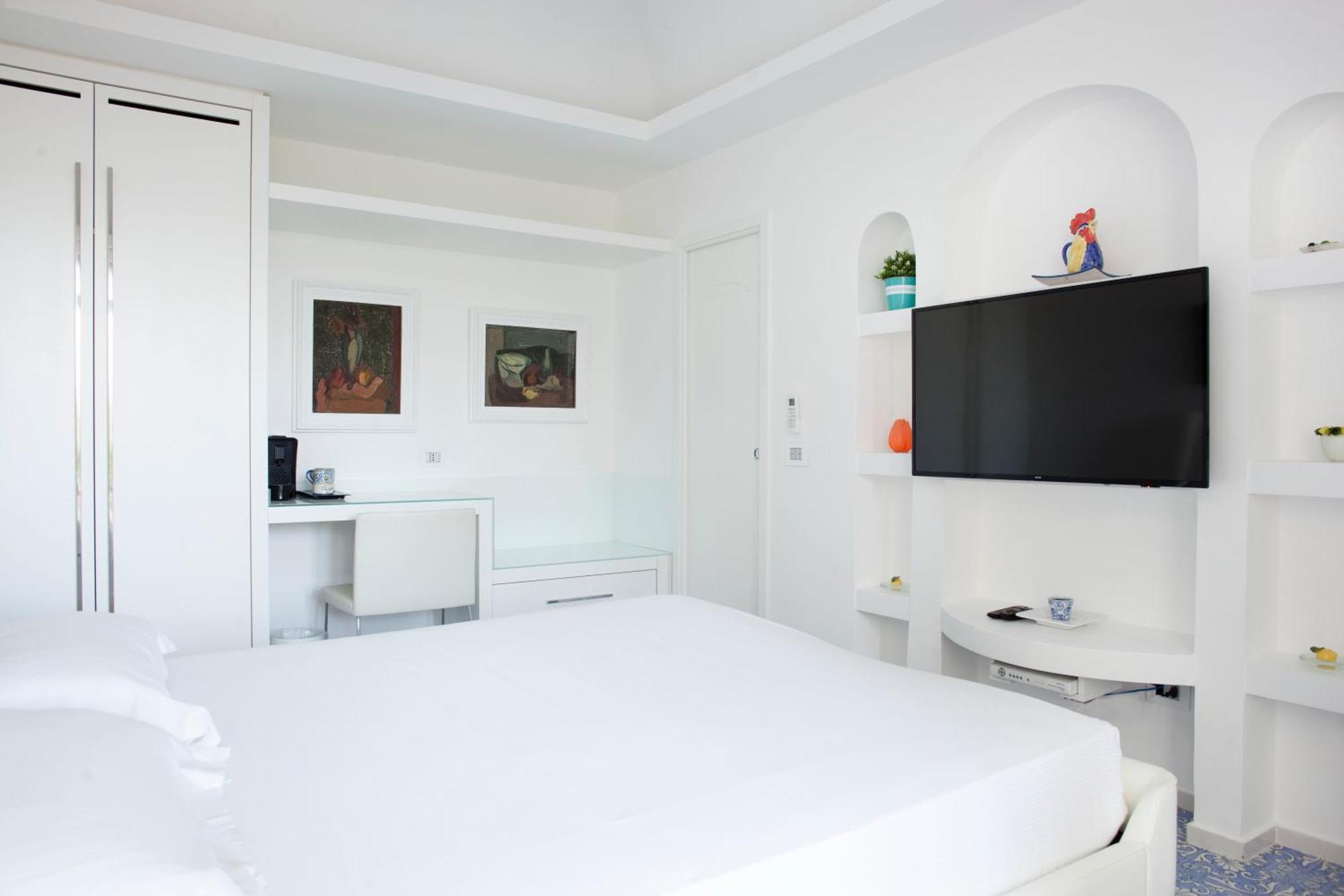 Lhp Suite Executive Design Cottage קאפרי מראה חיצוני תמונה