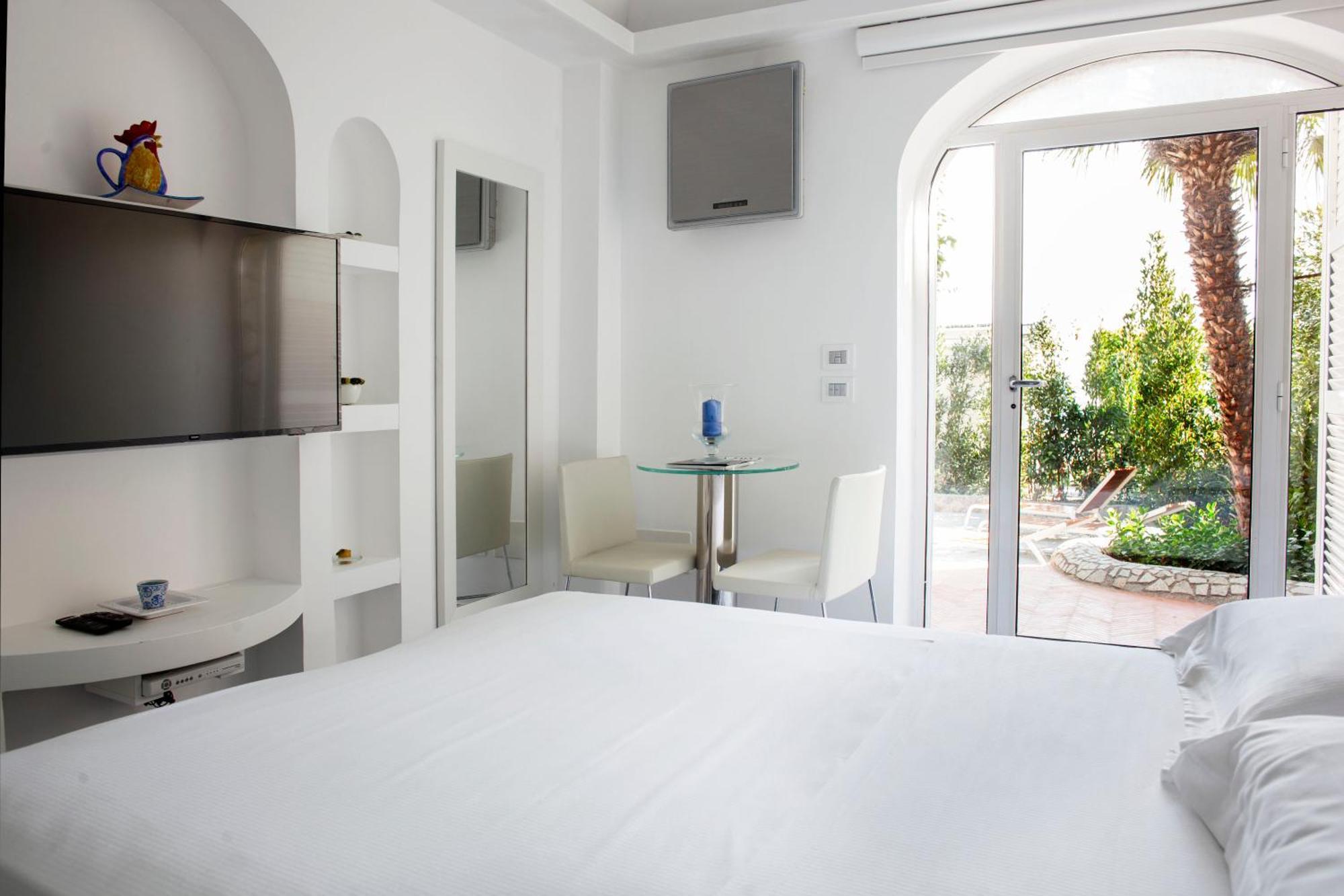 Lhp Suite Executive Design Cottage קאפרי מראה חיצוני תמונה